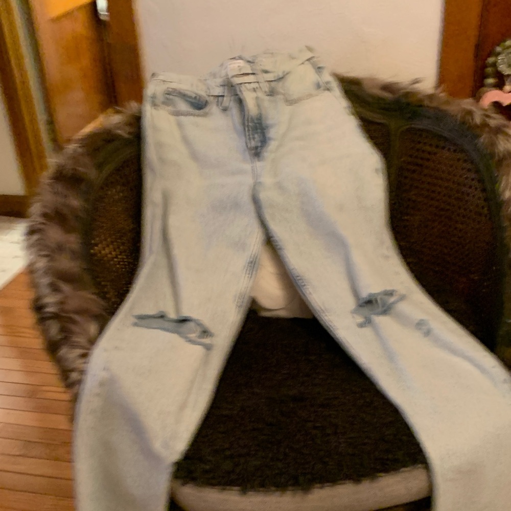 Good American Light Blue Straight Leg Jeans